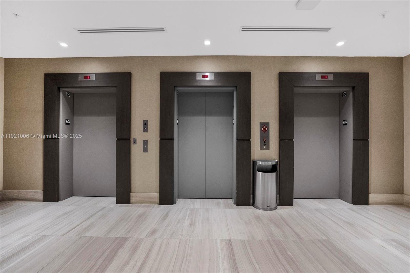 1010 SW 2nd Ave # 1004