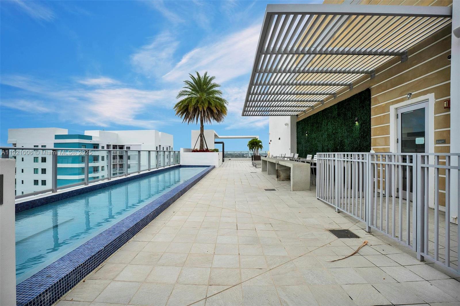 1010 SW 2nd Ave # 1004