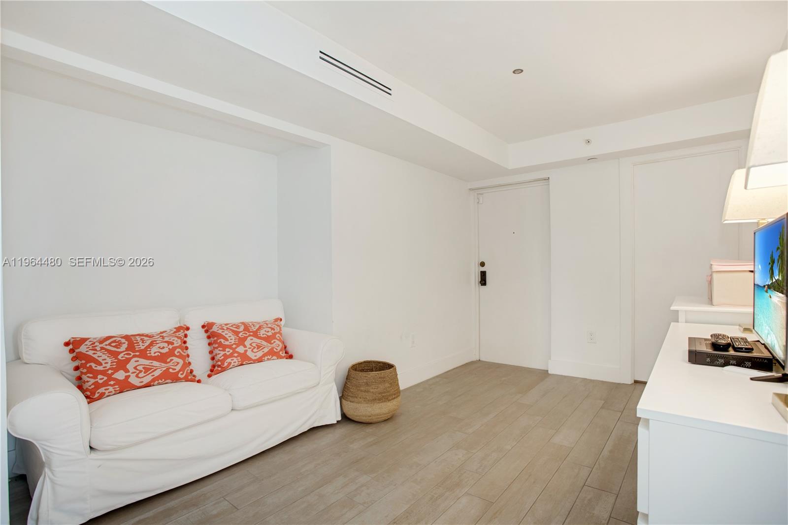 1700 S Bayshore Ln # 3A