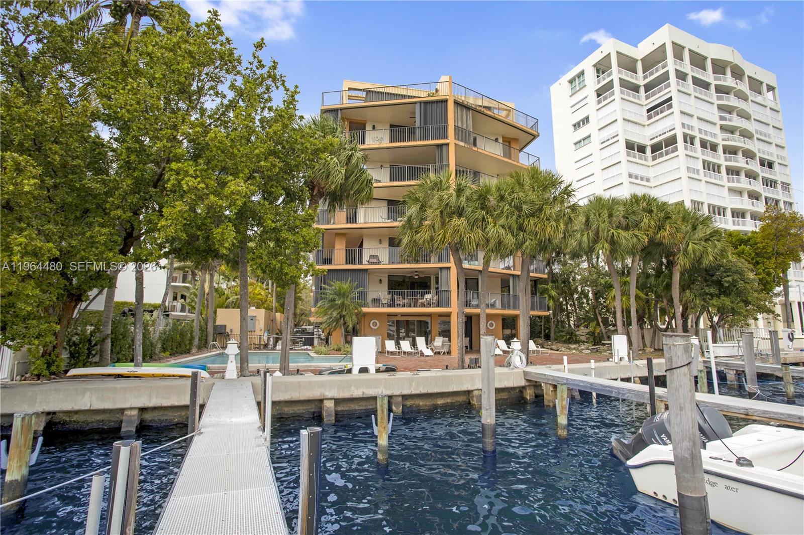 1700 S Bayshore Ln # 3A