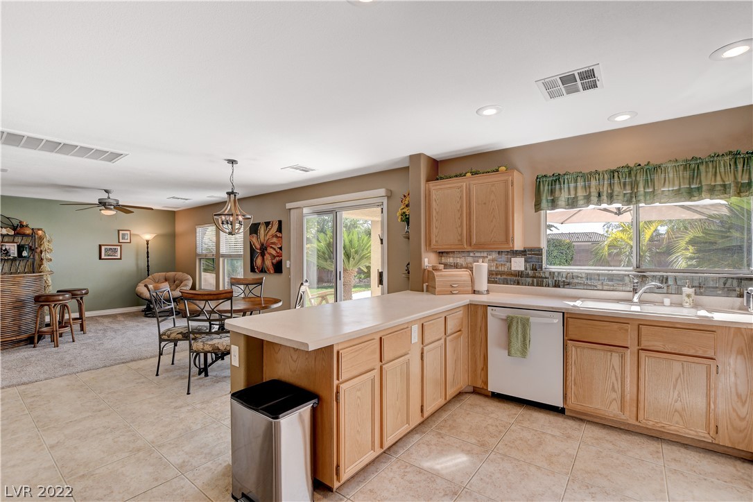10433 Vinson Point Avenue