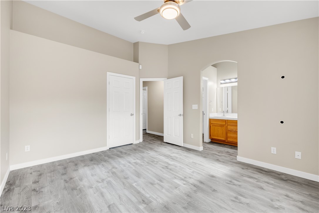 8005 Verde Springs Drive