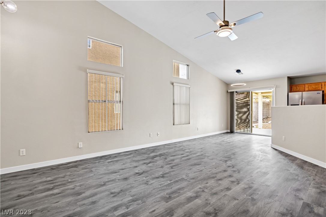 8005 Verde Springs Drive