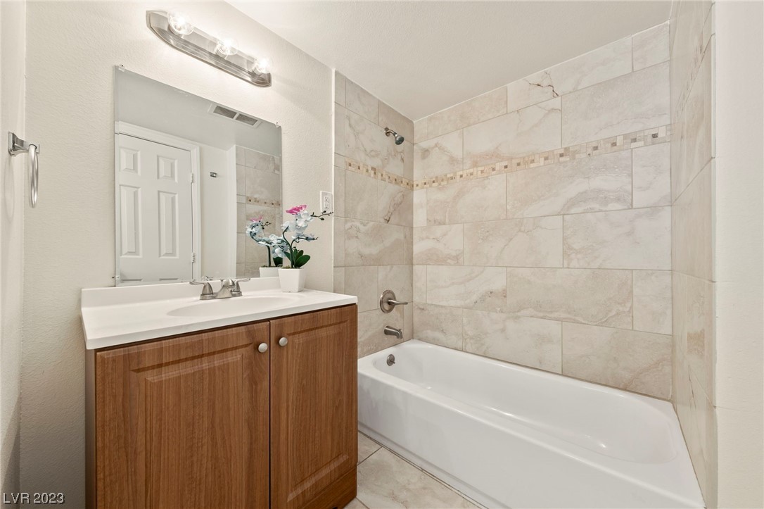 4465 Denia Circle