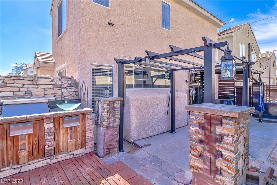 224 Favorable Court