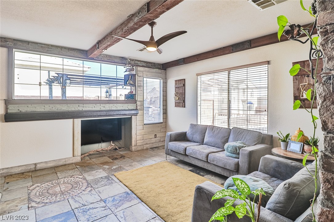 224 Favorable Court