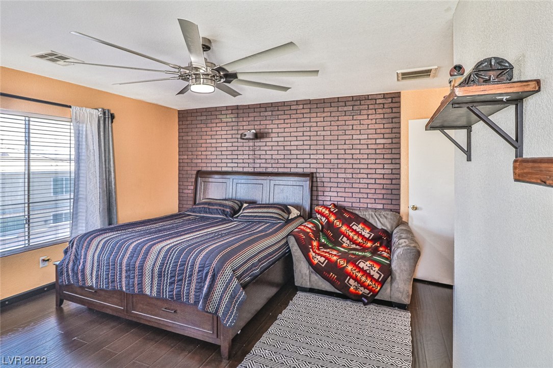 224 Favorable Court
