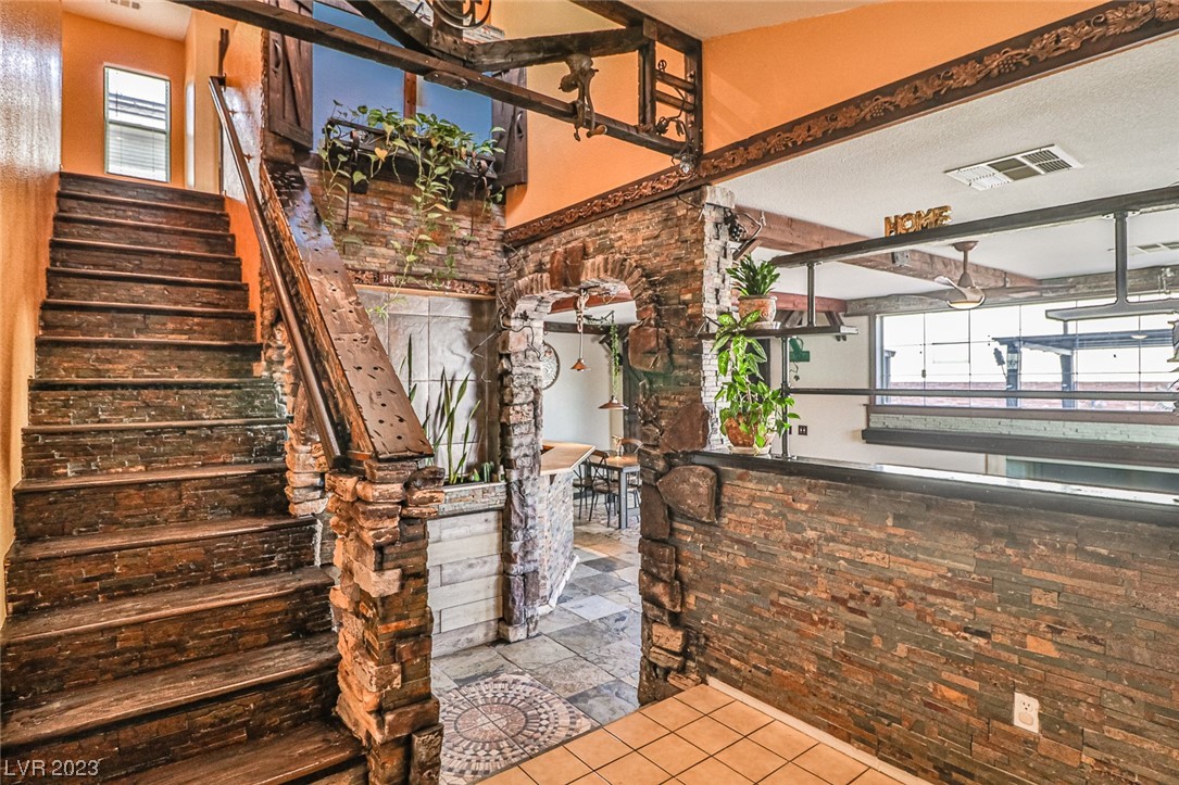 224 Favorable Court