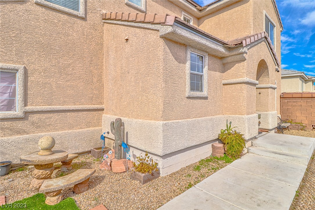 224 Favorable Court