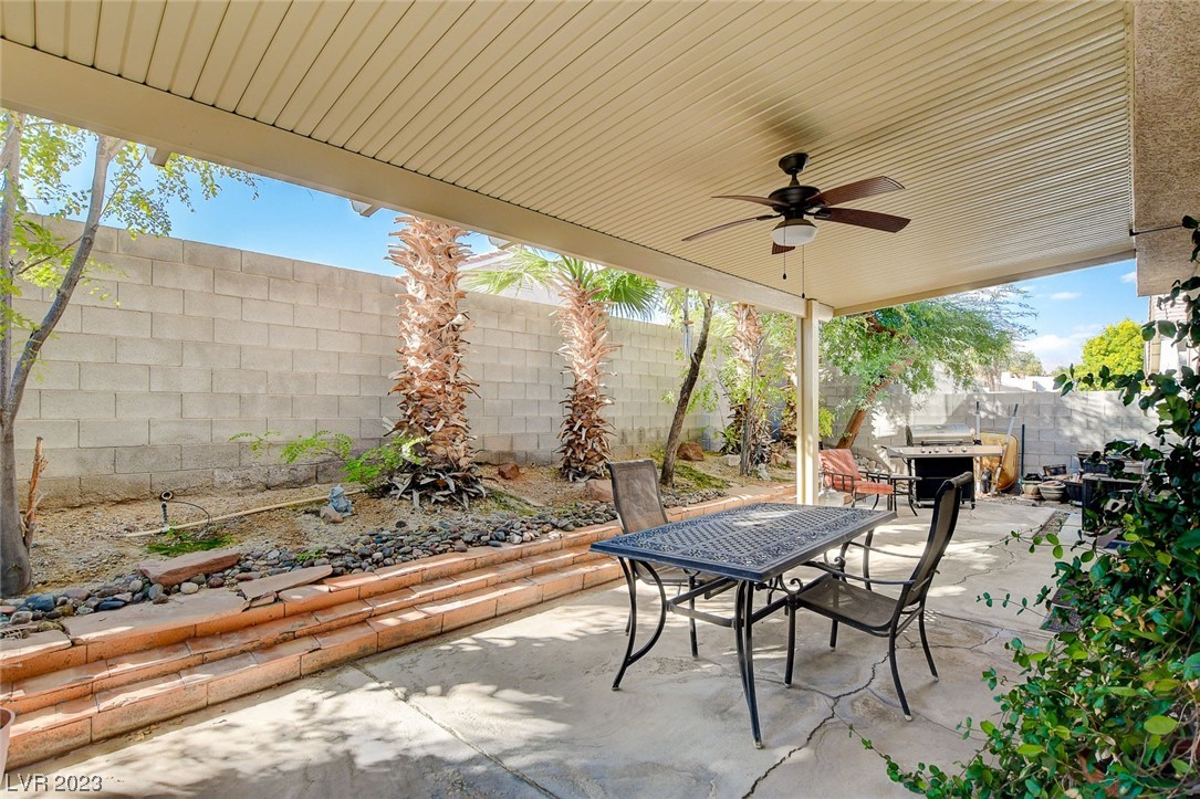 5317 Coral Hills Street