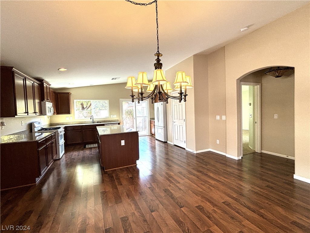 4636 Bear Island Court