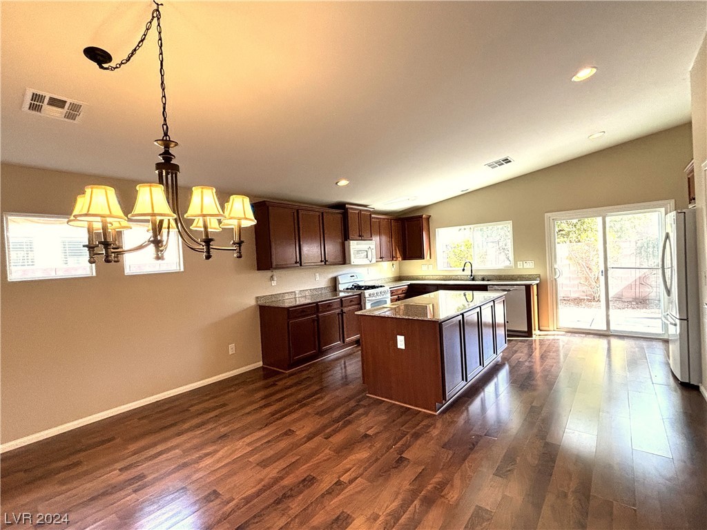 4636 Bear Island Court