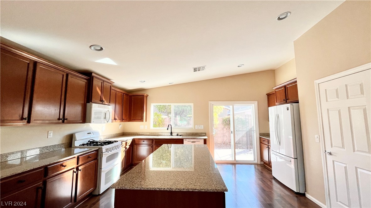 4636 Bear Island Court