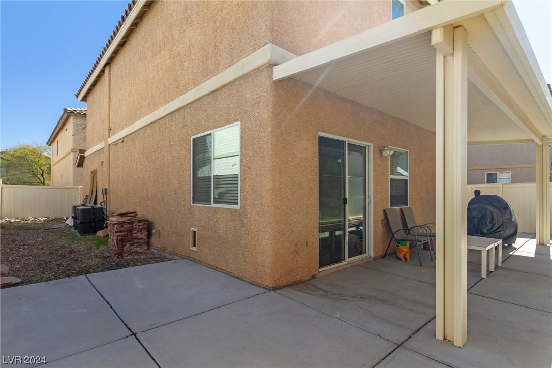 5704 Rose Tiara Drive
