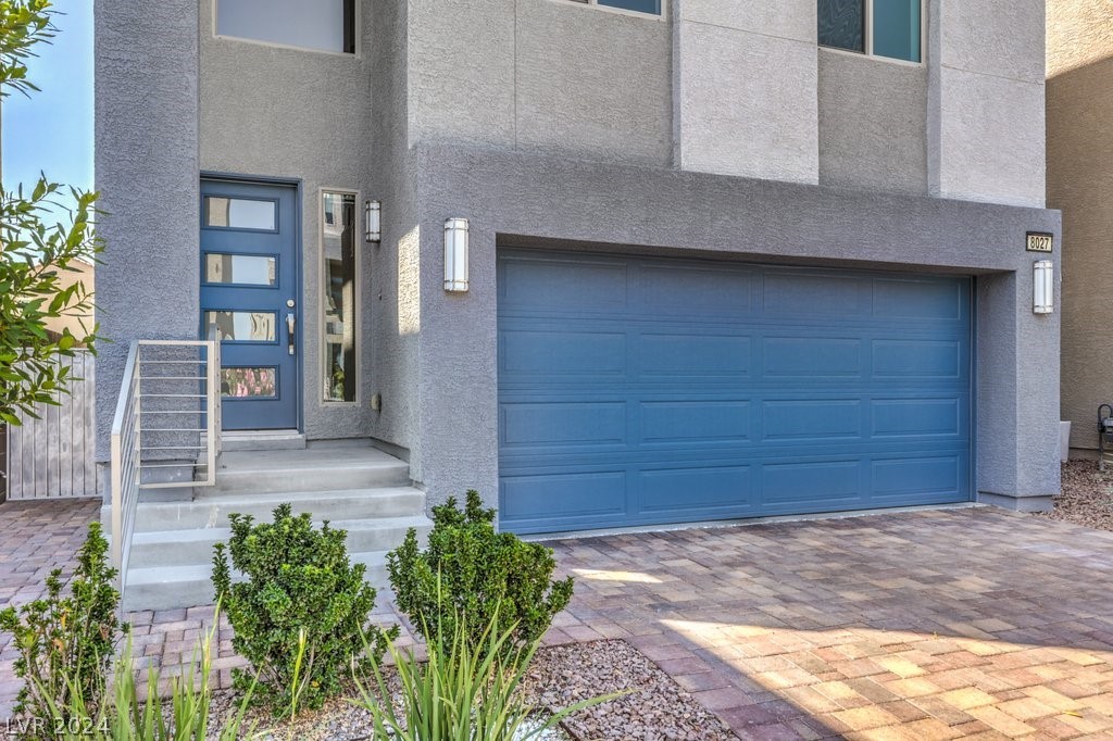 8027 Haywood Estate Avenue
