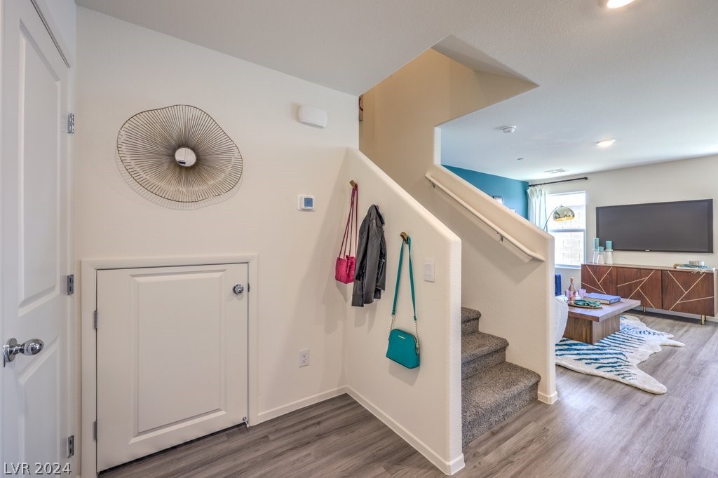 6049 Amaryllis Falls Street 37