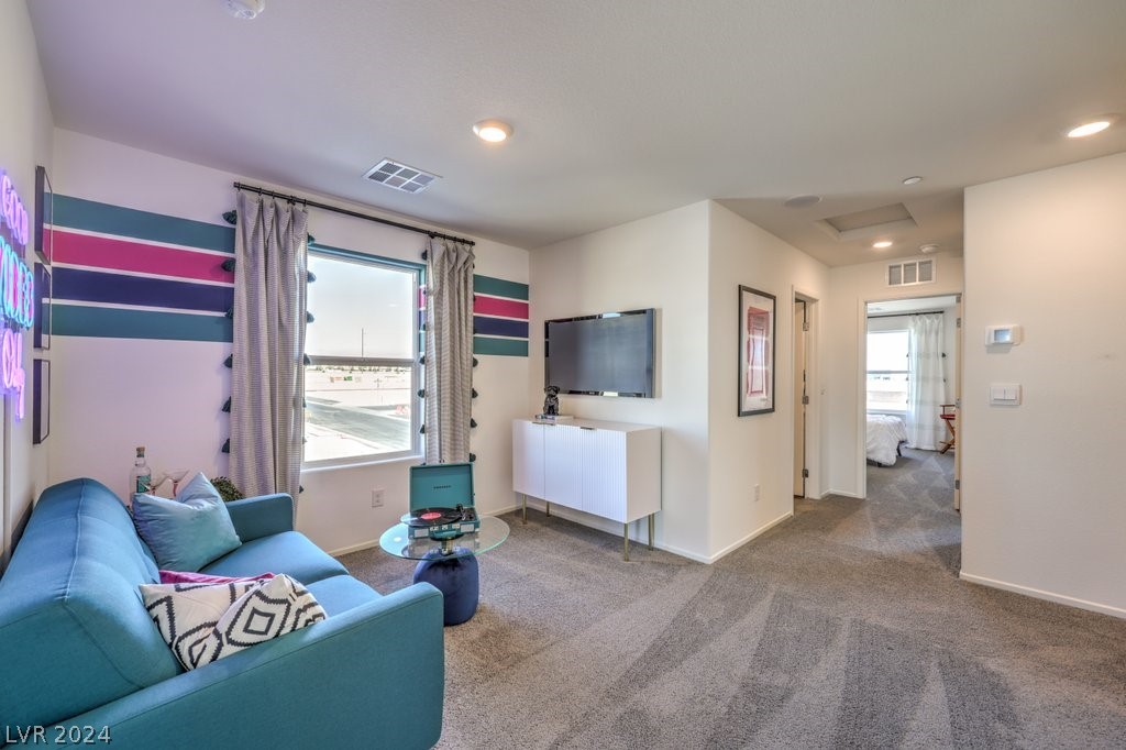 6049 Amaryllis Falls Street 37