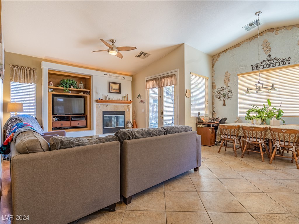 5288 Dakotah Pointe Court