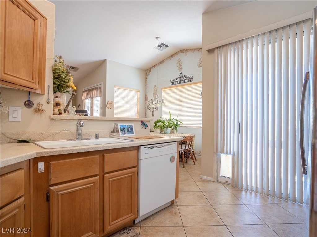 5288 Dakotah Pointe Court
