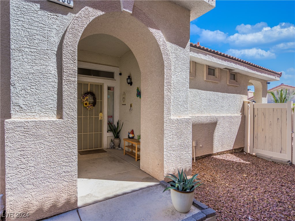 5288 Dakotah Pointe Court