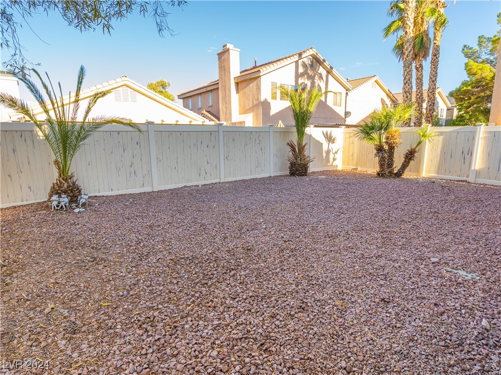5288 Dakotah Pointe Court