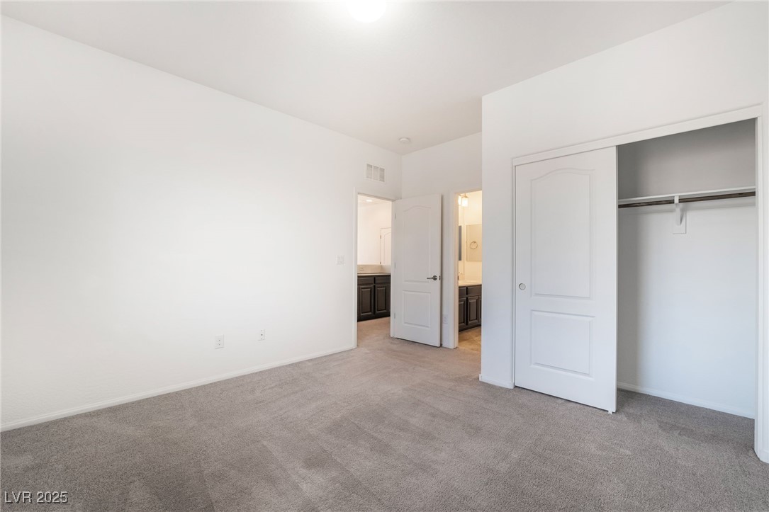 8103 LENNOX VIEW Lane