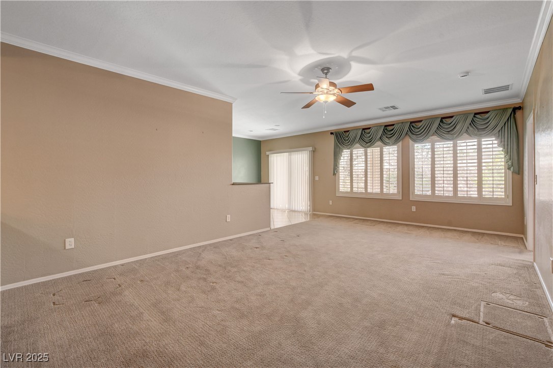 7556 Wingspread Street