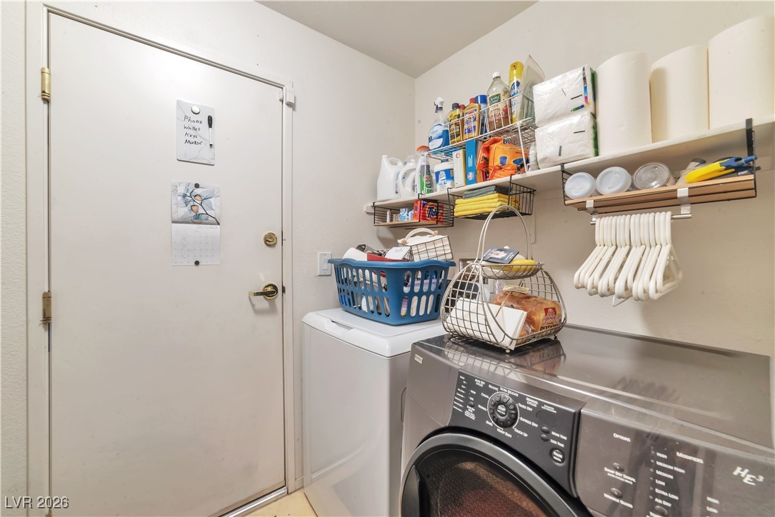 3505 Hazelnut Pine Place 2
