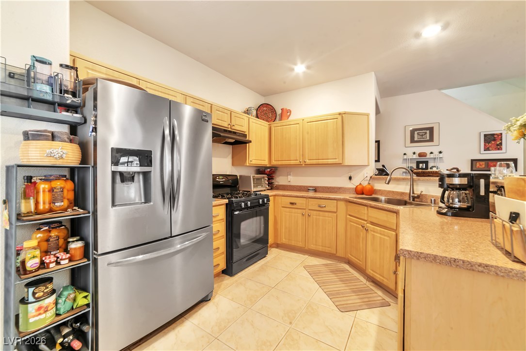 3505 Hazelnut Pine Place 2