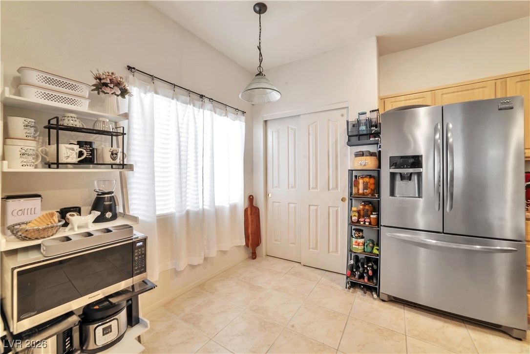 3505 Hazelnut Pine Place 2