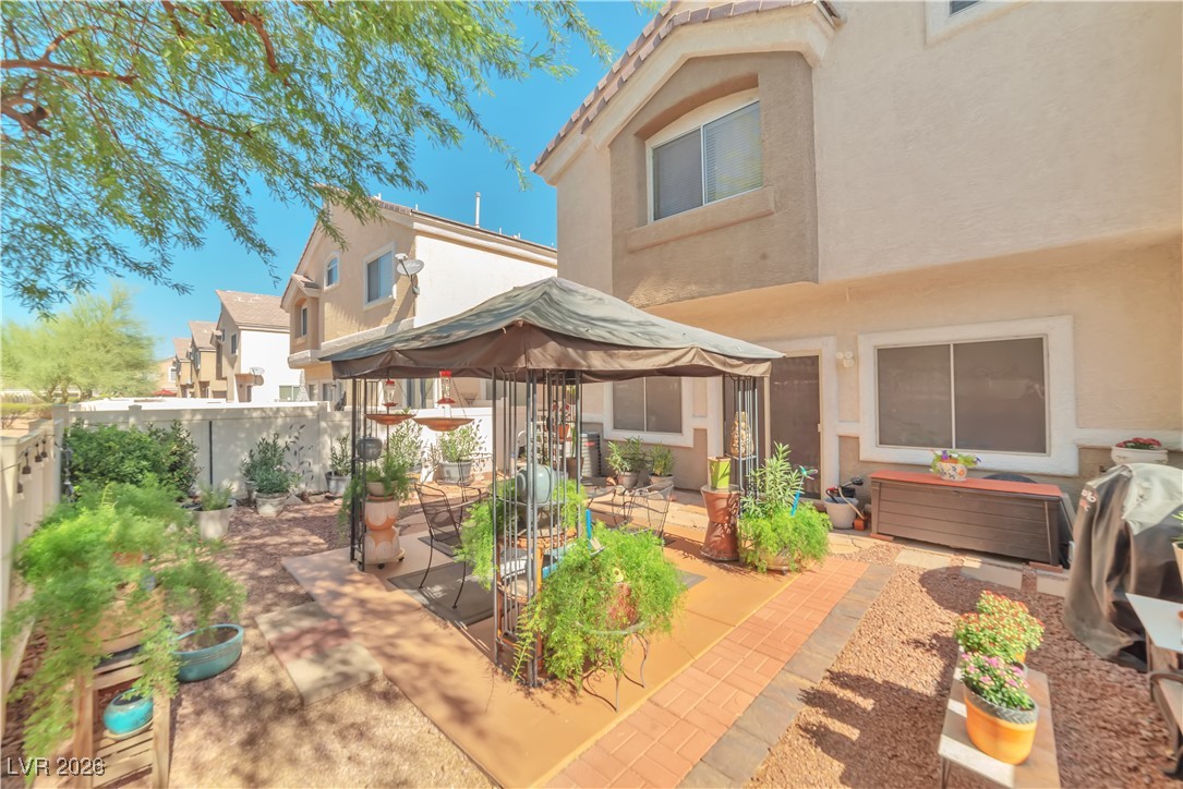 3505 Hazelnut Pine Place 2