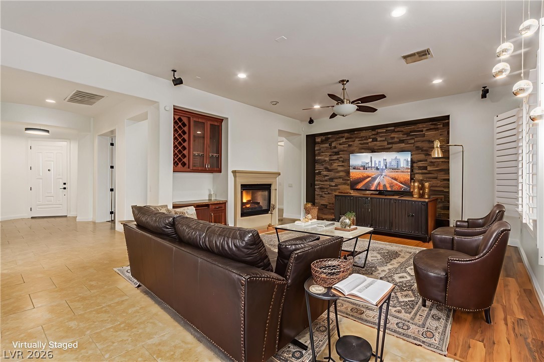 8560 Grand Palms Circle