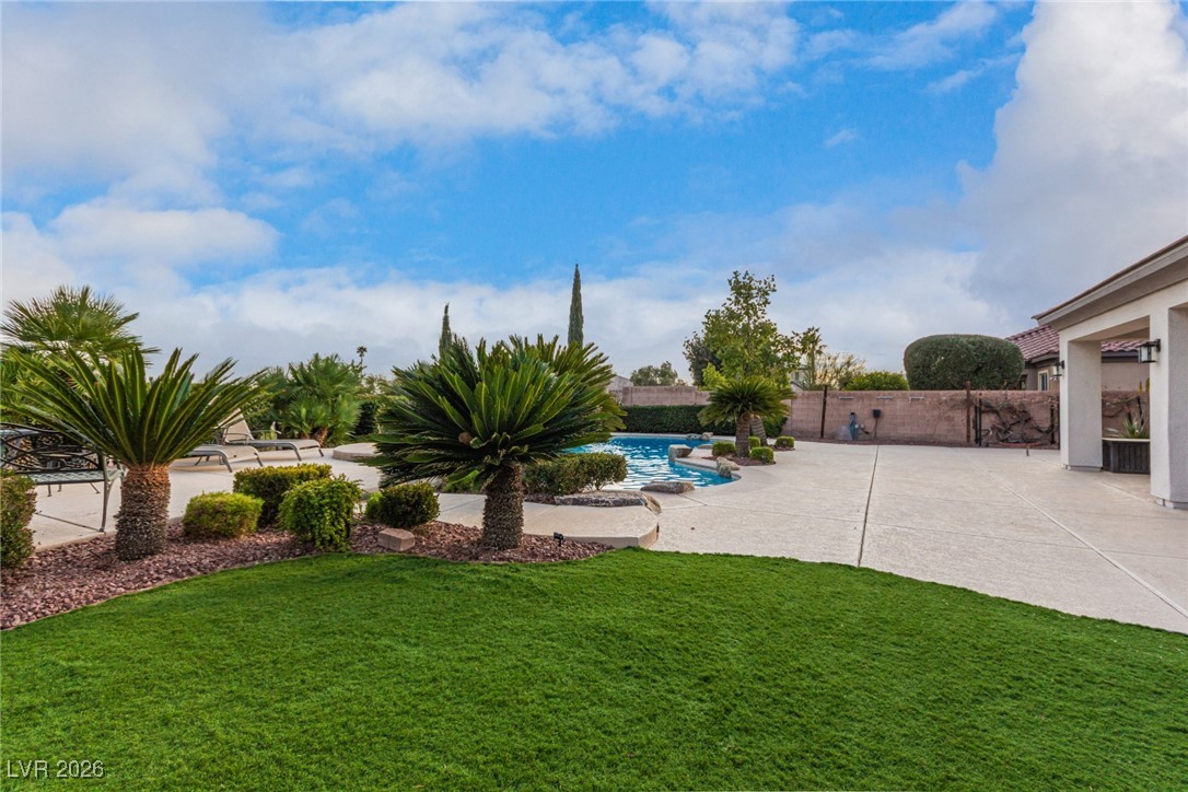 8560 Grand Palms Circle