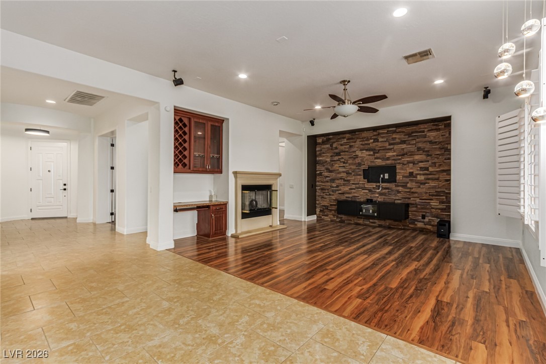 8560 Grand Palms Circle