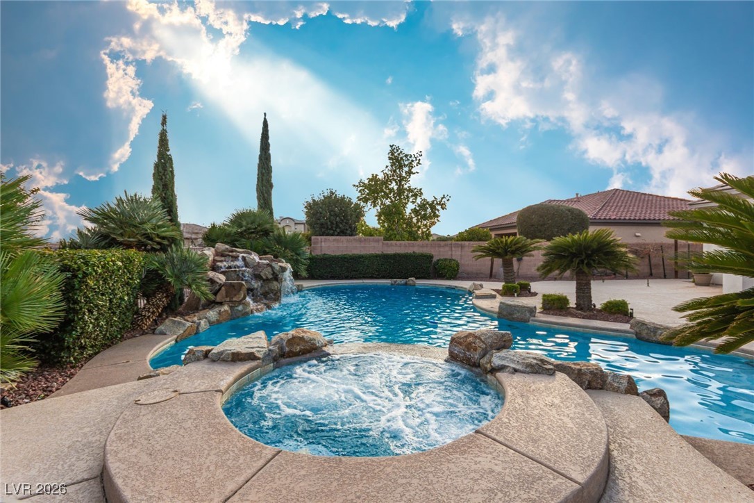 8560 Grand Palms Circle