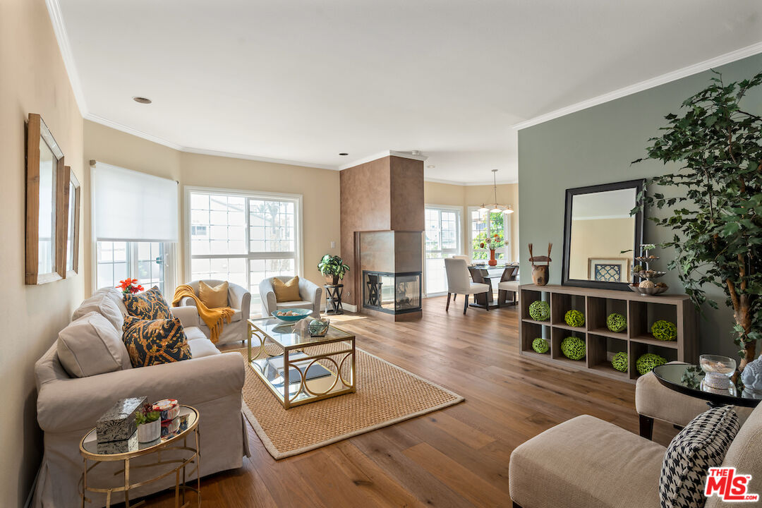 1800 Butler Ave Unit: 102