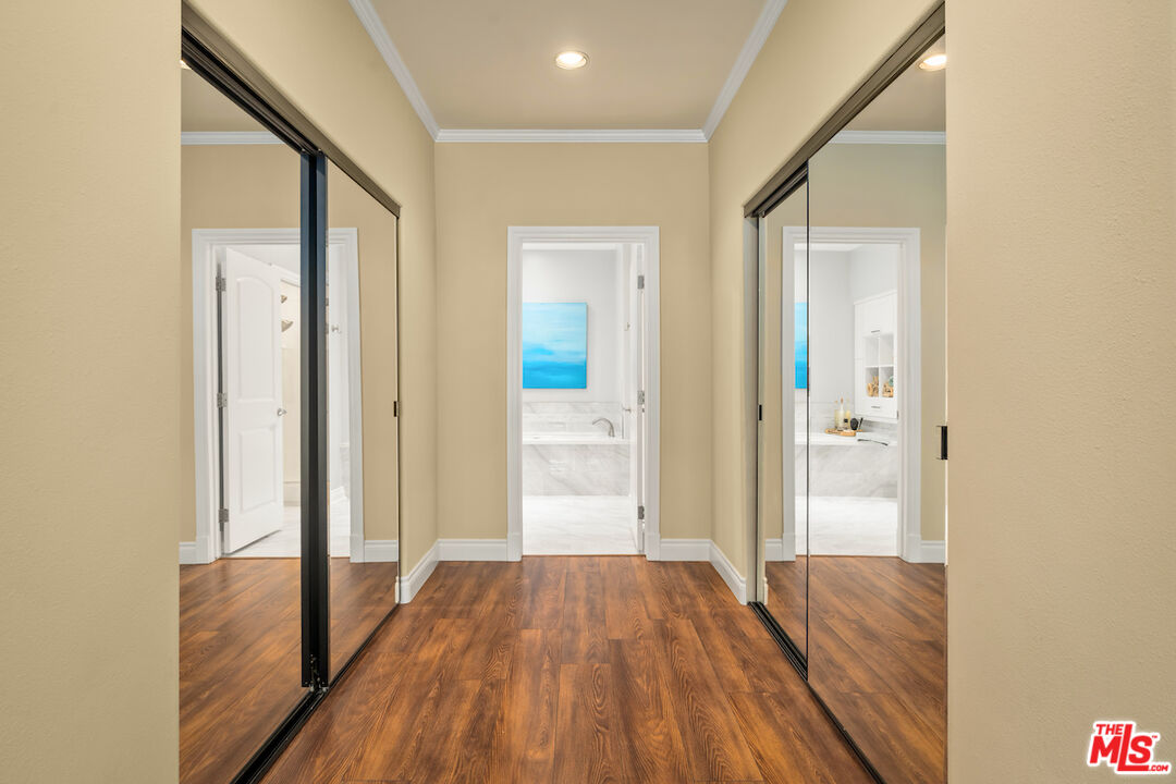 1800 Butler Ave Unit: 102
