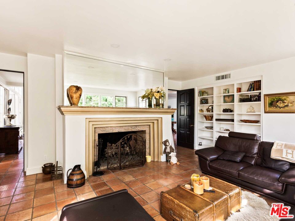 2113 Stoney Hill Rd