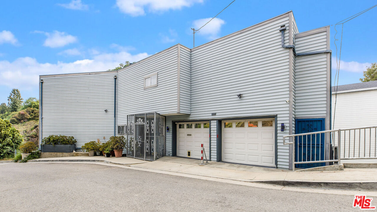 2350 San Marco Dr