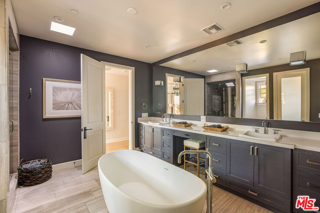 6271 Zuma Mesa Dr