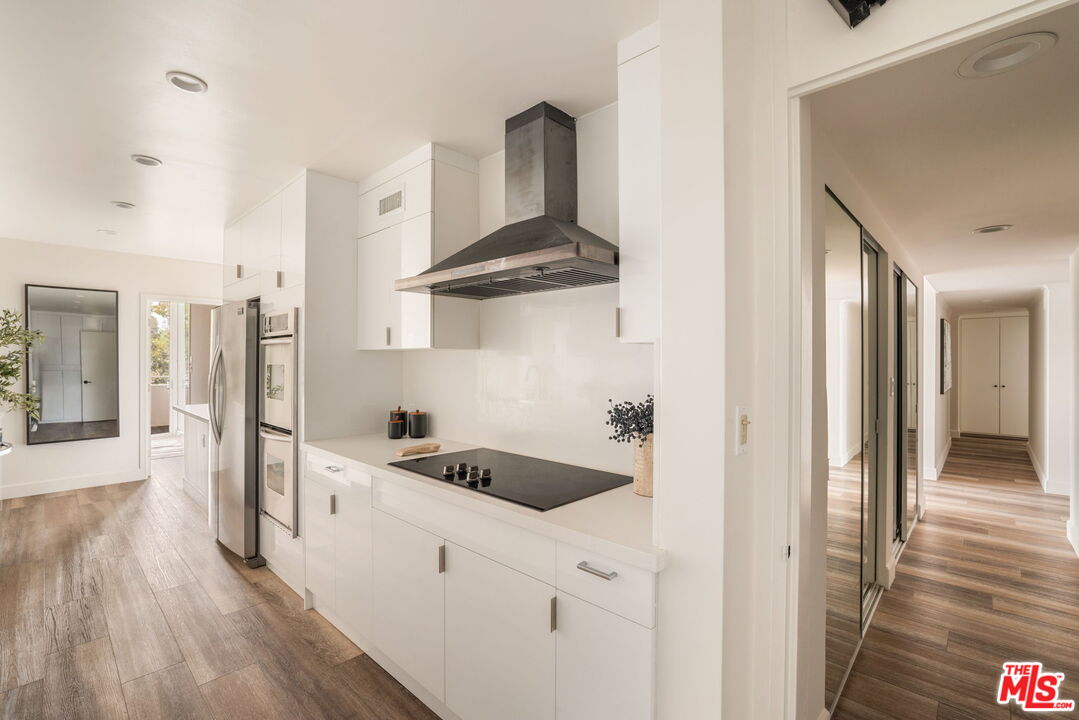 1333 S Beverly Glen Blvd Unit: 405
