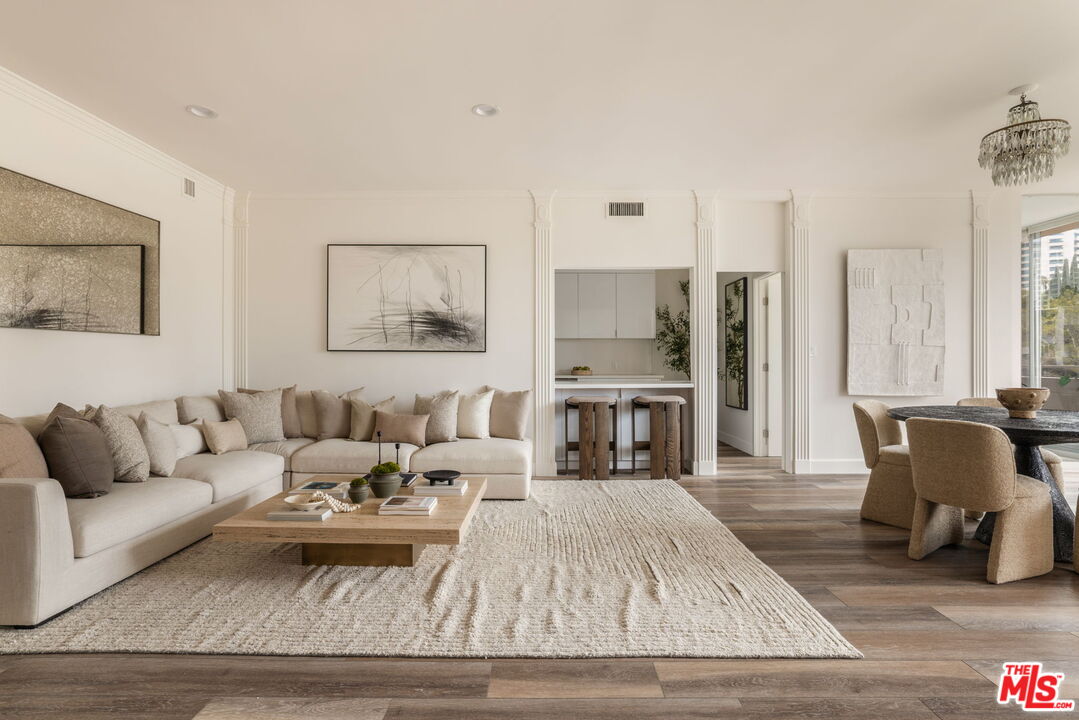 1333 S Beverly Glen Blvd Unit: 405