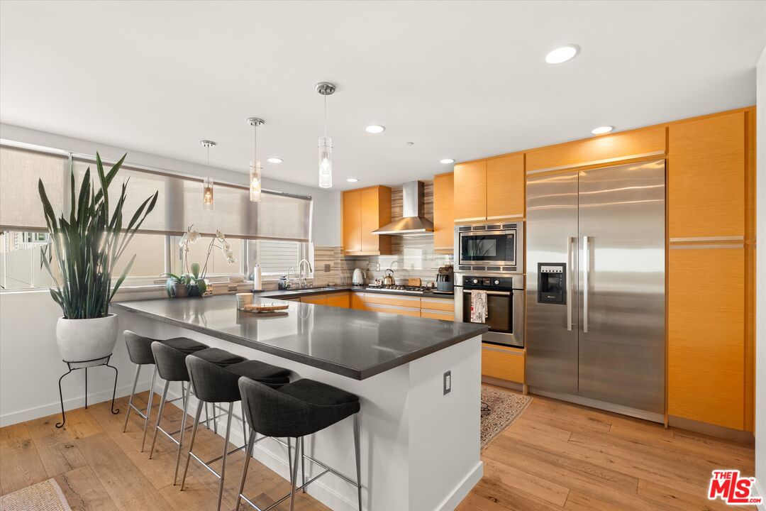 310 Washington Blvd Unit: 503