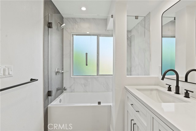 24647 Gardenstone LN