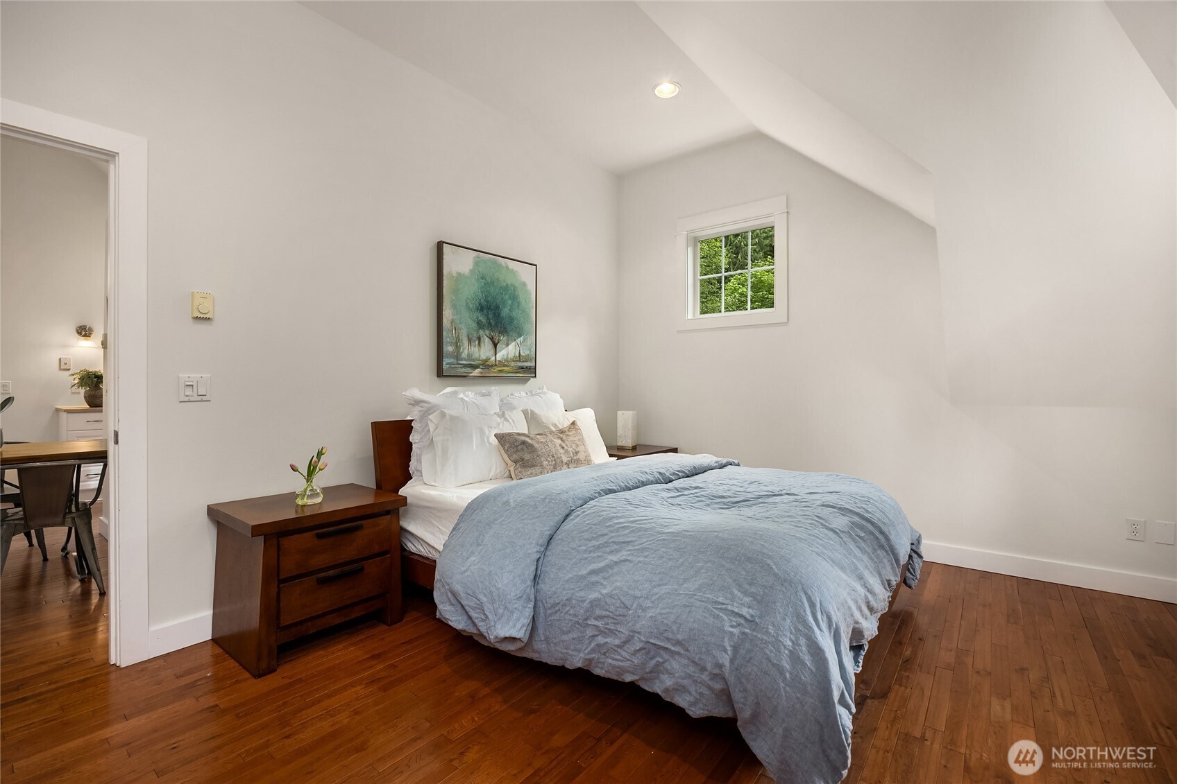 10259 & 10261 NE Sunrise Place