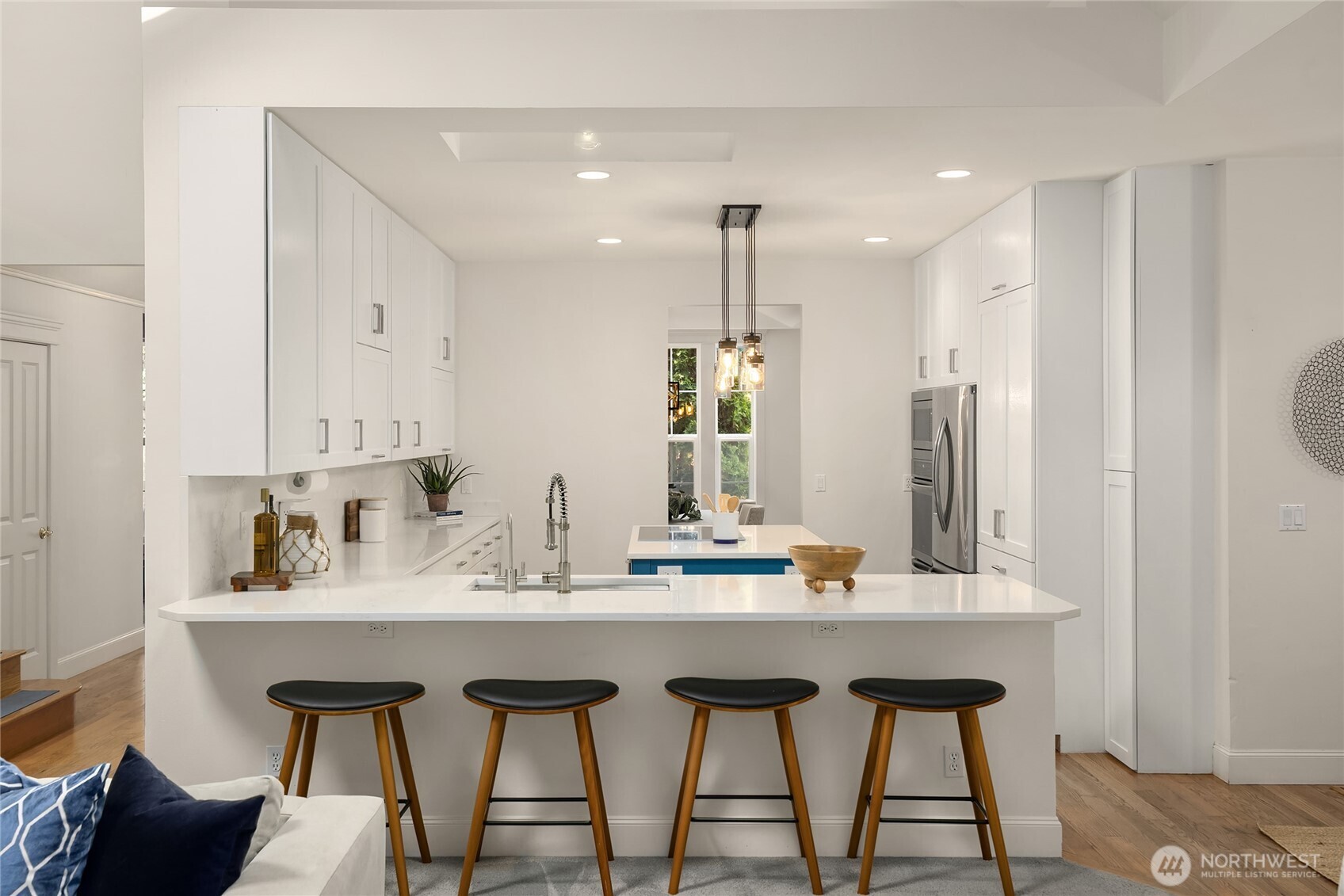 10259 & 10261 NE Sunrise Place