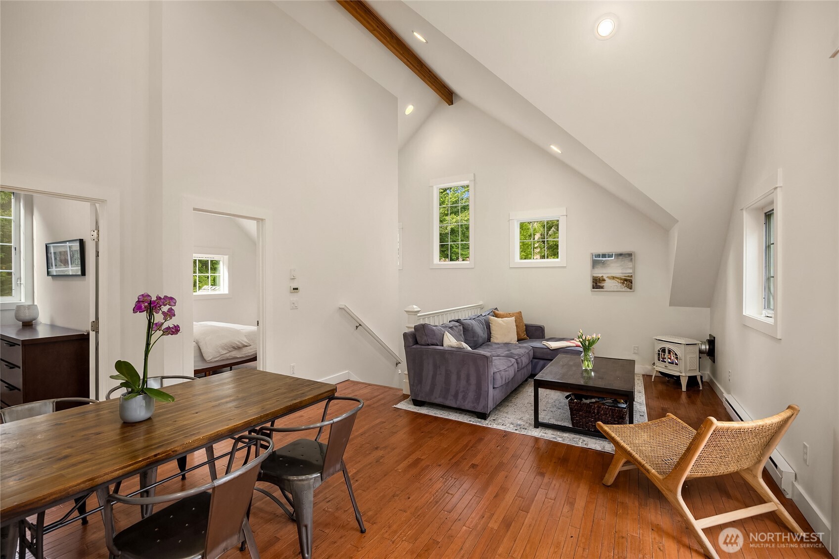 10259 & 10261 NE Sunrise Place