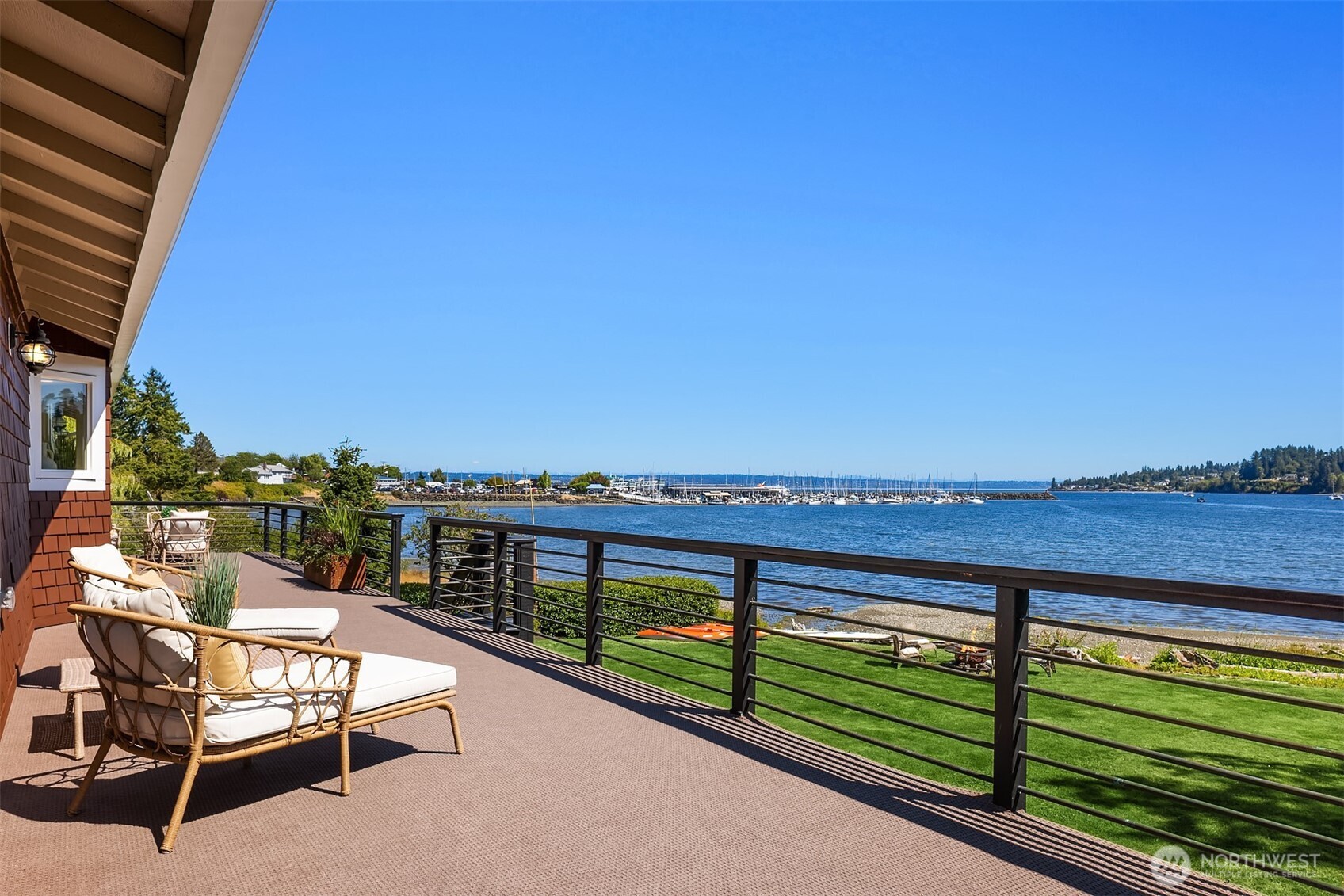 10809 NE West Kingston Road