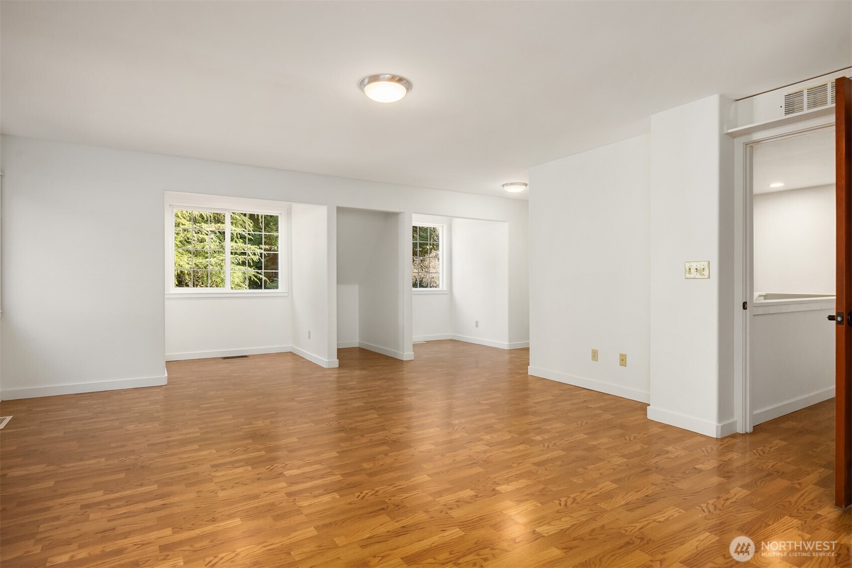 14440 Sunrise Drive NE