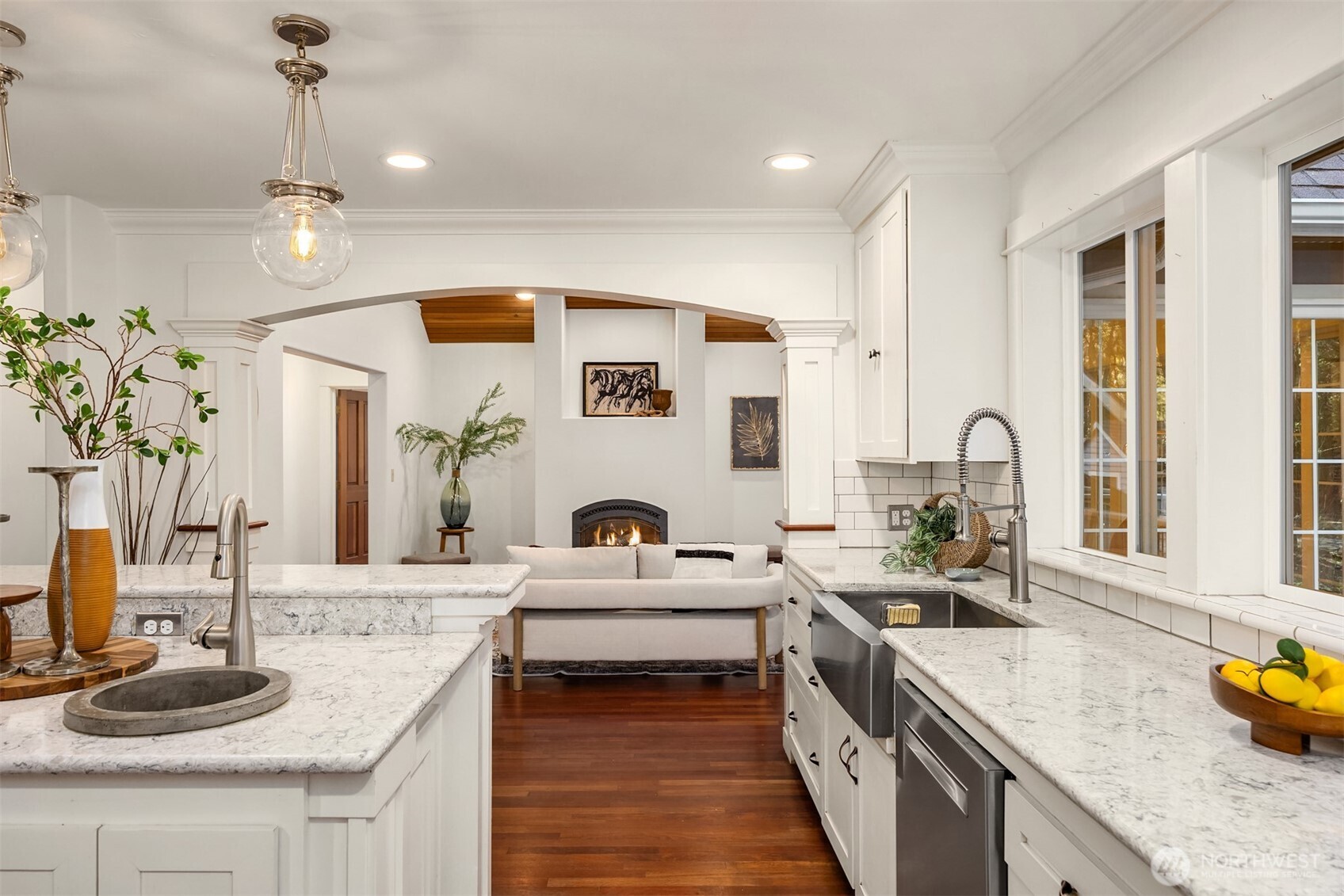 14440 Sunrise Drive NE